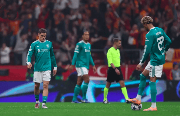 关于莱万多夫斯基在利物浦比赛中连败，高光表现引发热议！的信息