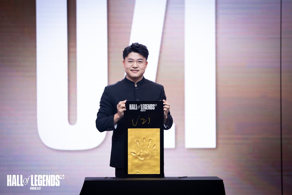 九游娱乐-关于Uzi回归赛场，精彩发挥首场状态亮眼，DWG观众沸腾！的信息